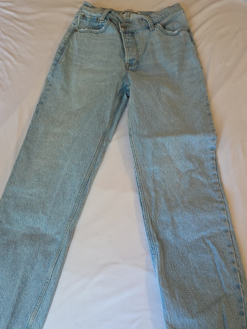 Abercrombie & Fitch The Dad High Rise Light Wash Straight Jeans
